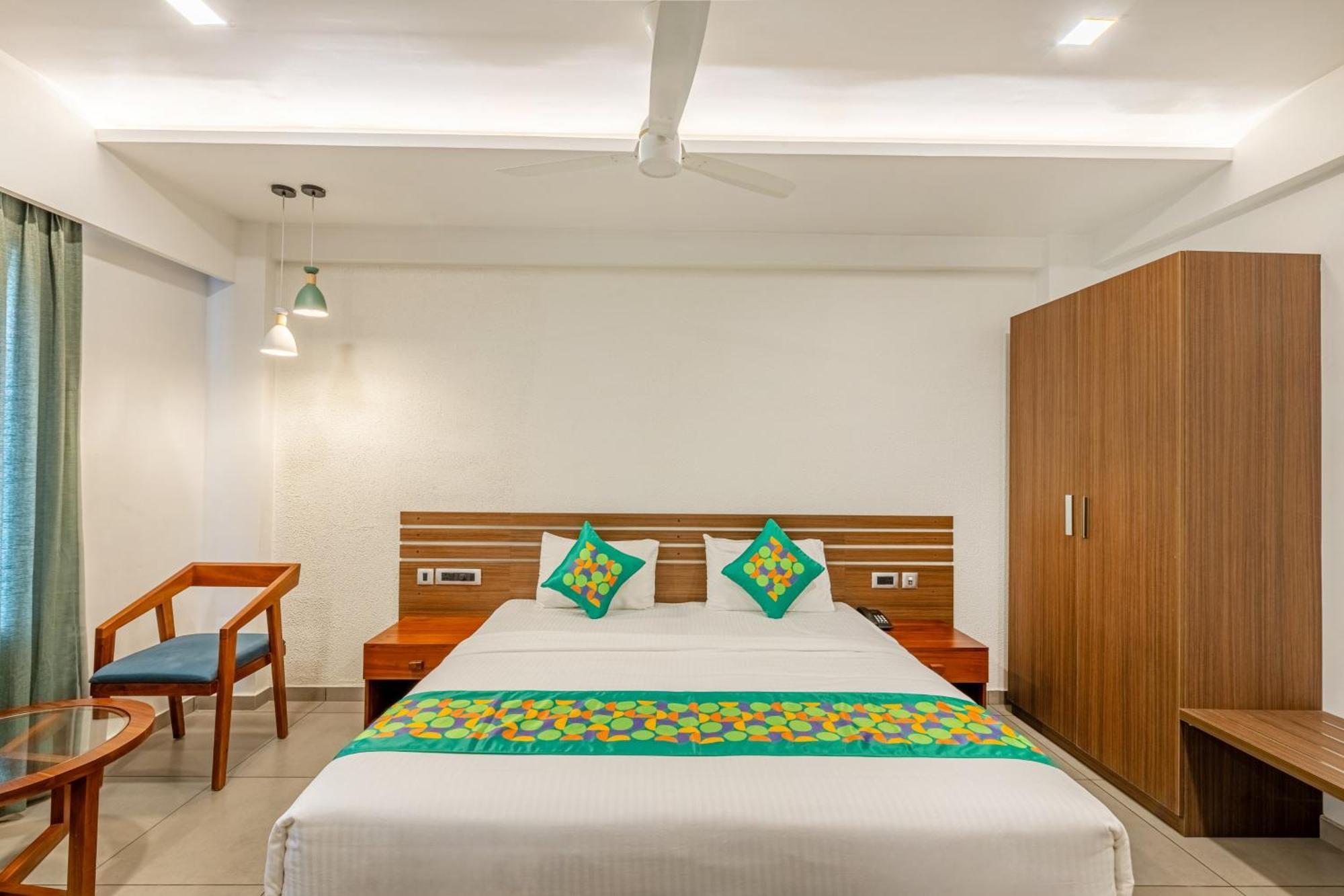 Treebo De Cloud 9 Regency Hotel Thiruvananthapuram ภายนอก รูปภาพ