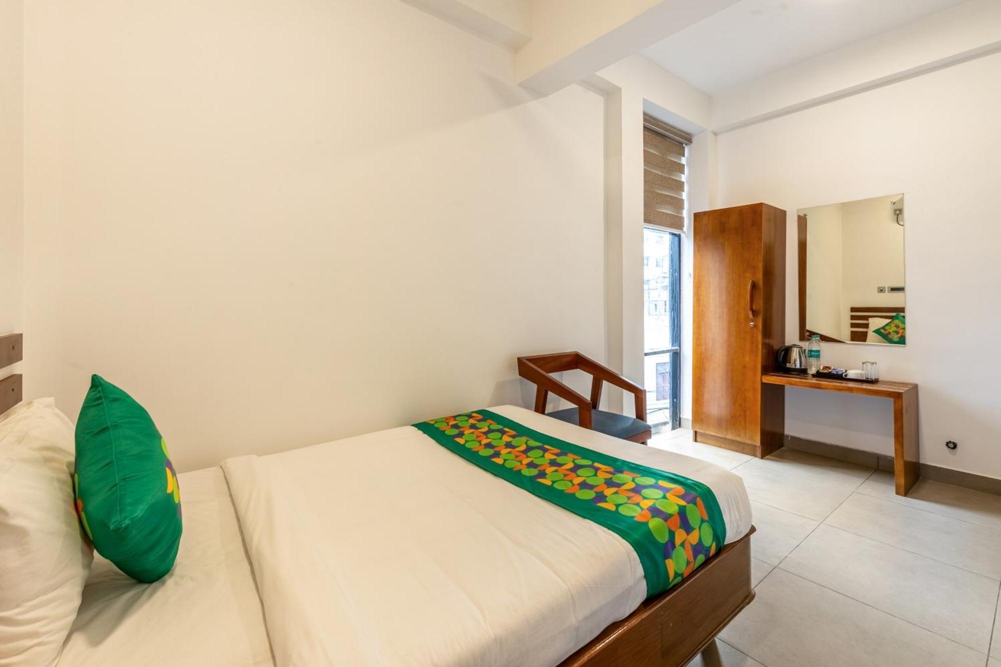 Treebo De Cloud 9 Regency Hotel Thiruvananthapuram ภายนอก รูปภาพ
