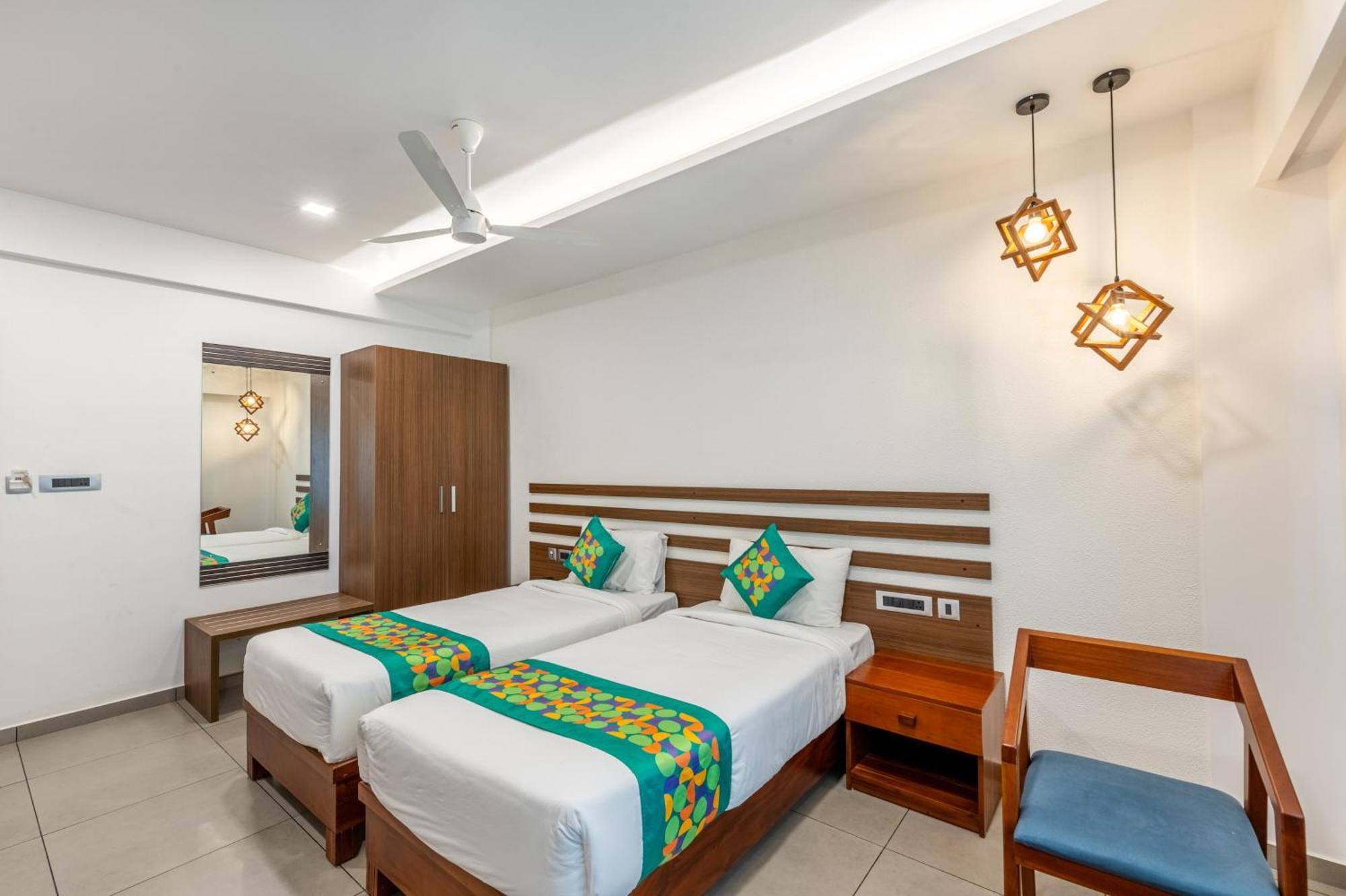 Treebo De Cloud 9 Regency Hotel Thiruvananthapuram ภายนอก รูปภาพ