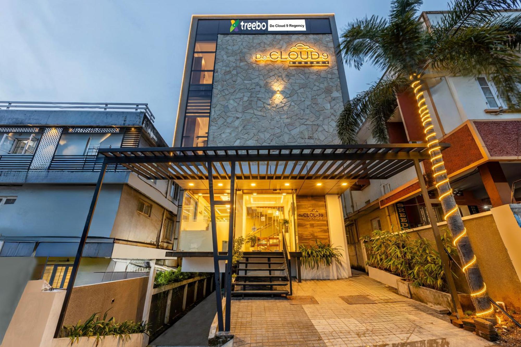 Treebo De Cloud 9 Regency Hotel Thiruvananthapuram ภายนอก รูปภาพ